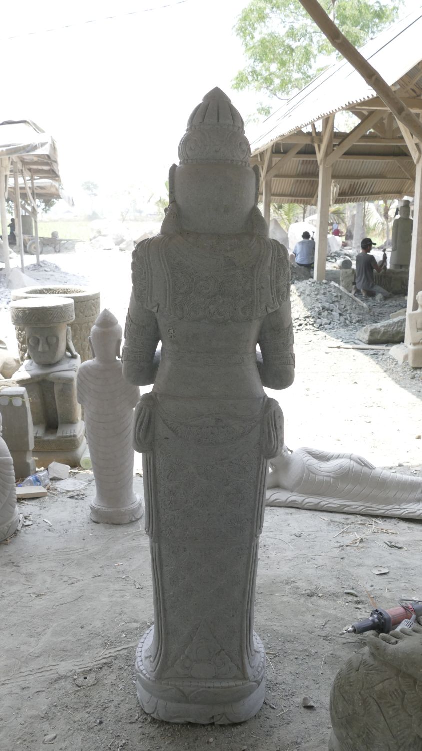  Product image 7 of the product “Standing Sri Dewi. Made from riverstone. Height 180cm ”